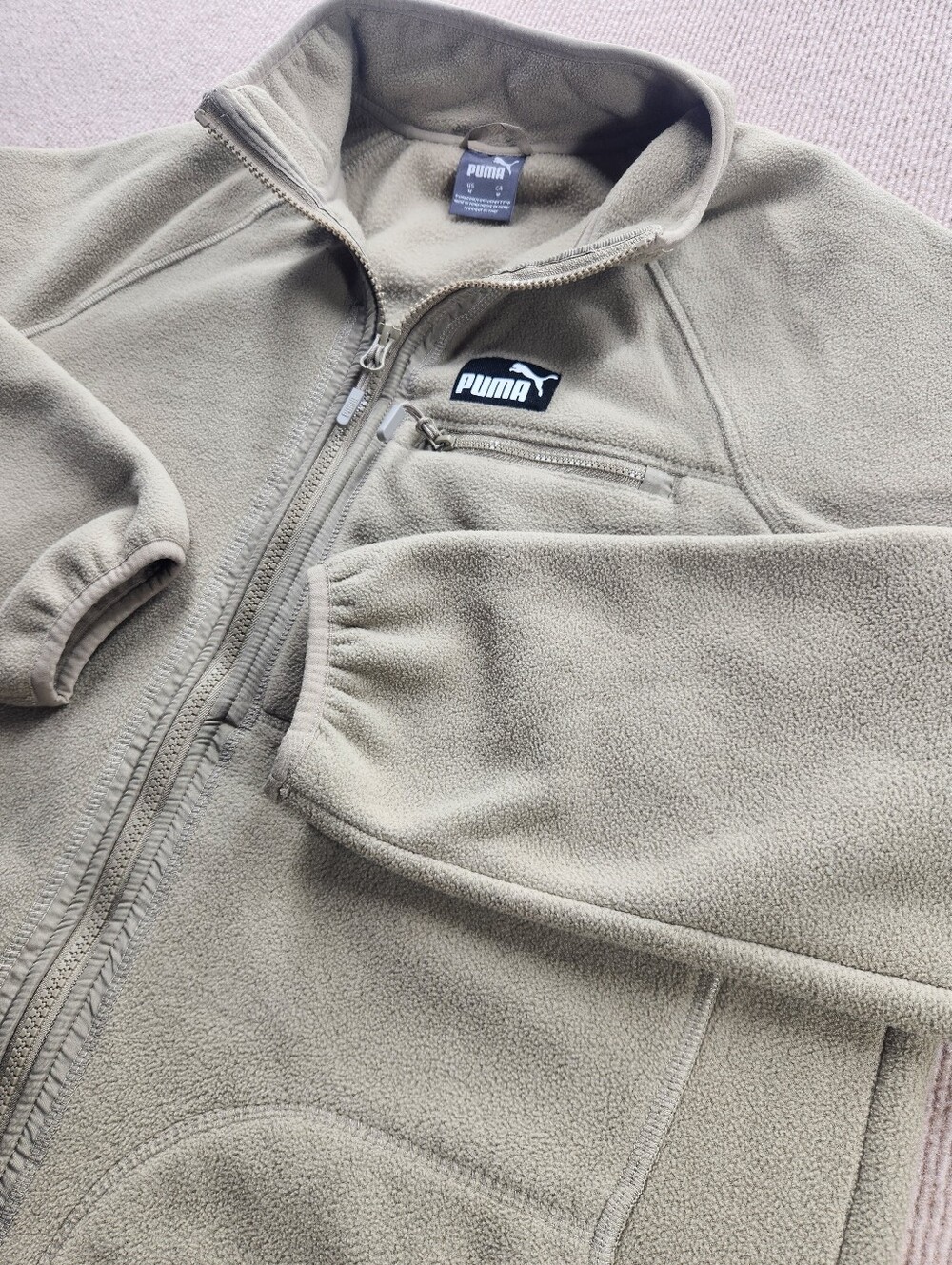 PUMA Men's Full-Zip Fleece Jacket Beige Medium Stand-Up Collar Pockets